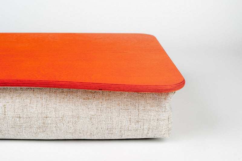 Laptop-Betttablett, orangefarbener Schaumstoff-Kissenständer